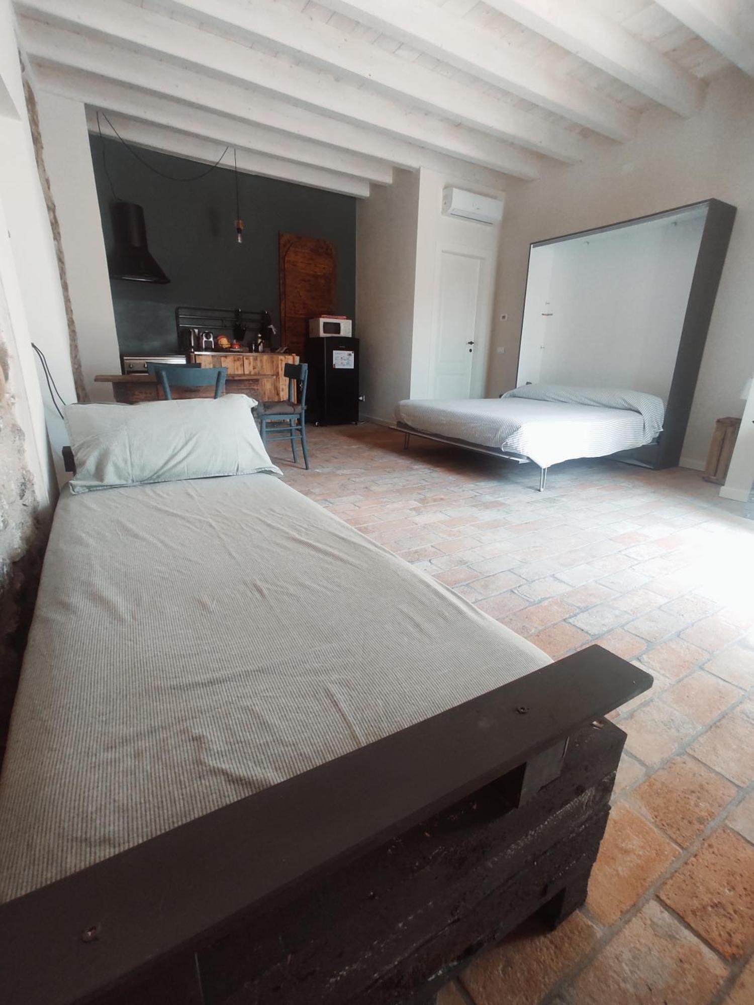 La Casa Di Paolina - Affitti Brevi Apartment Desenzano del Garda Ngoại thất bức ảnh